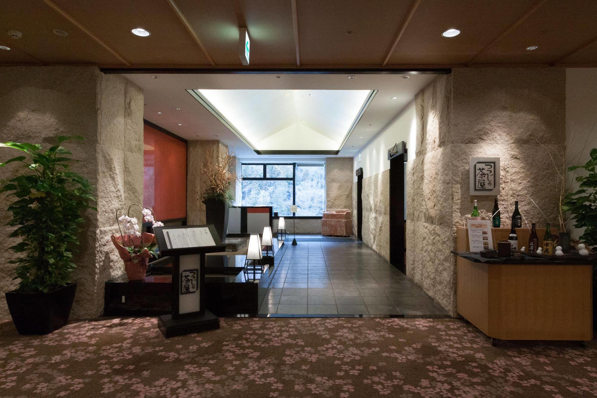 Hotel Hatsuhana Hakone Esterno foto
