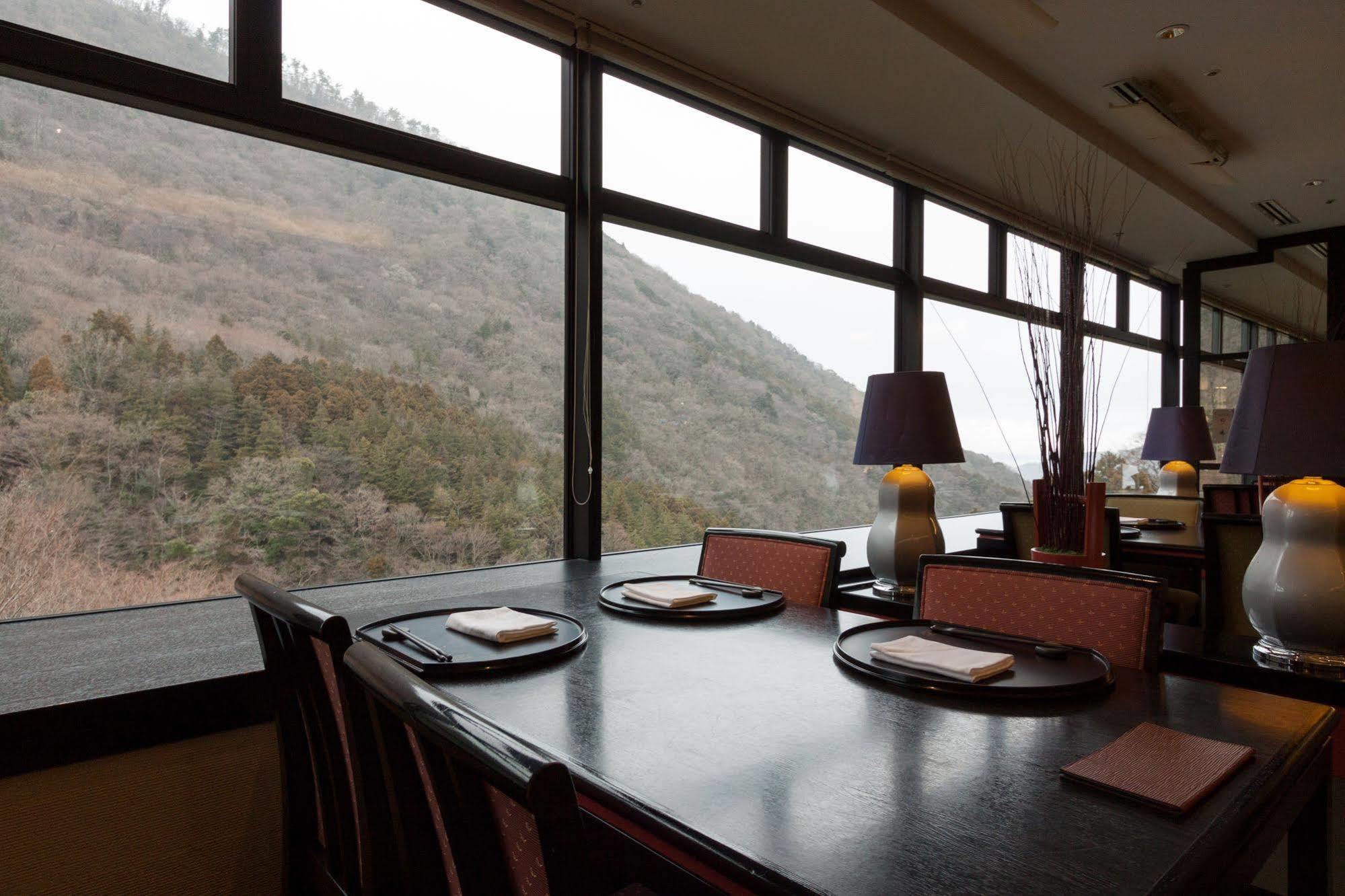 Hotel Hatsuhana Hakone Esterno foto