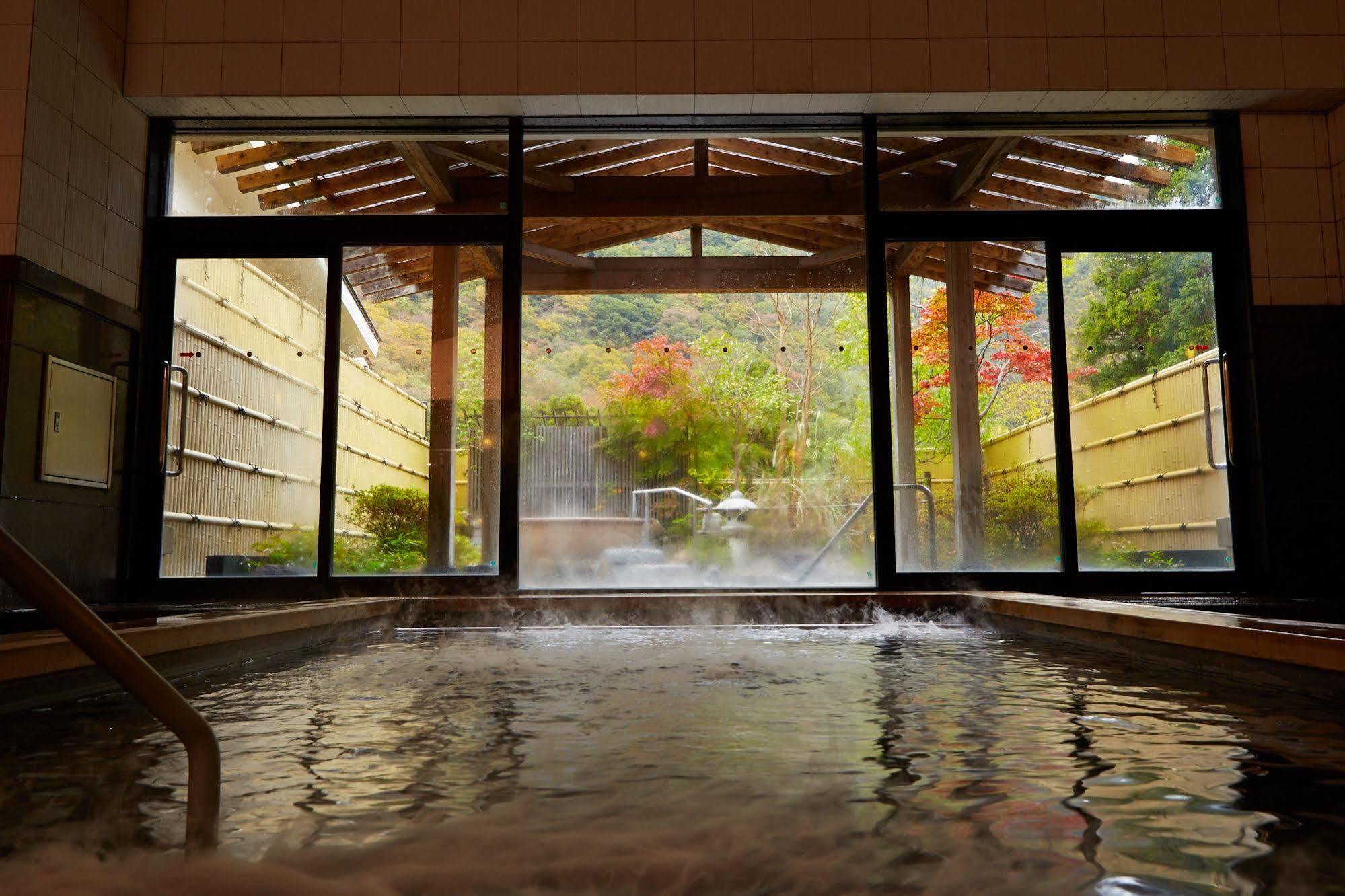 Hotel Hatsuhana Hakone Esterno foto