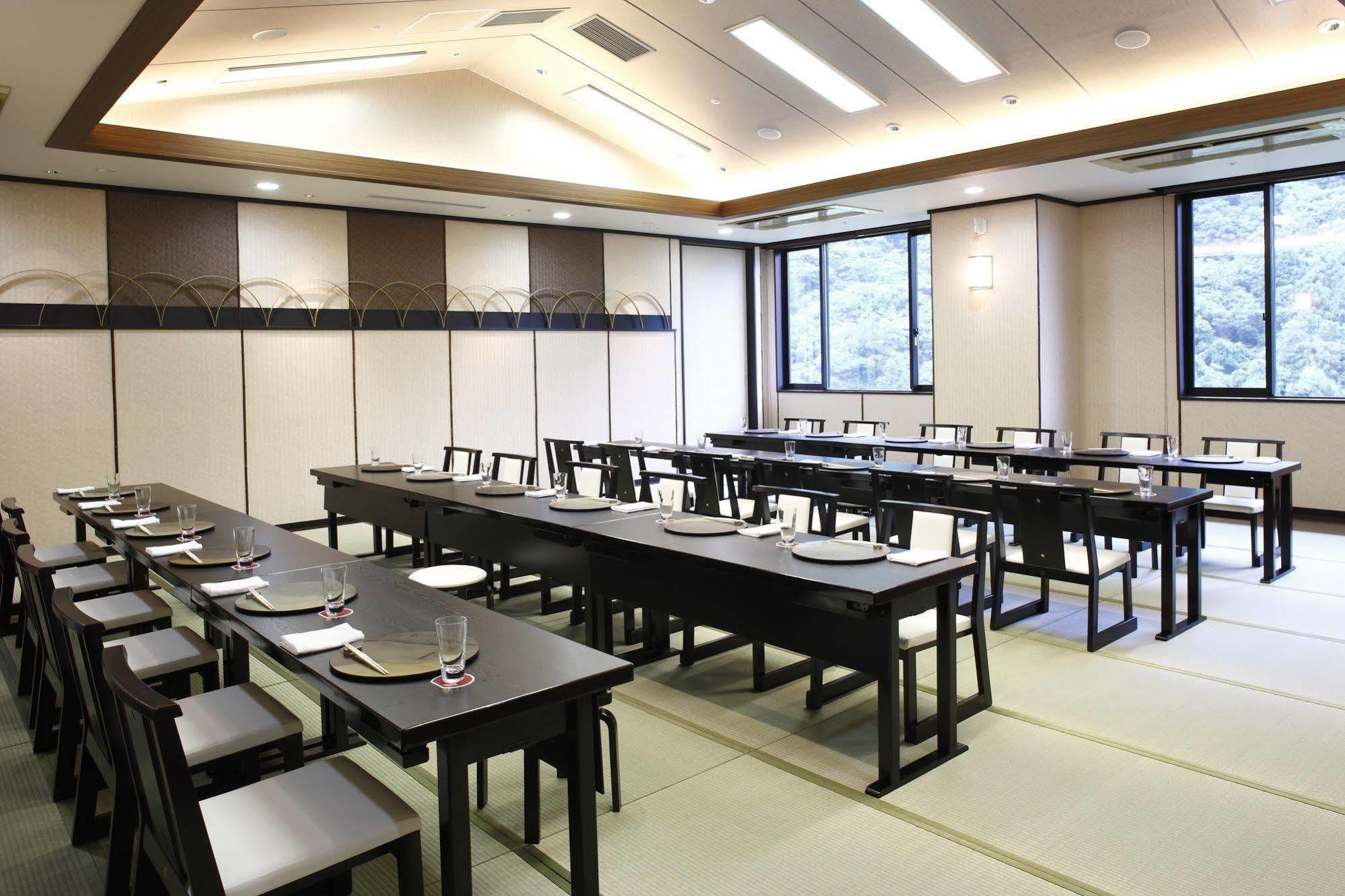 Hotel Hatsuhana Hakone Esterno foto