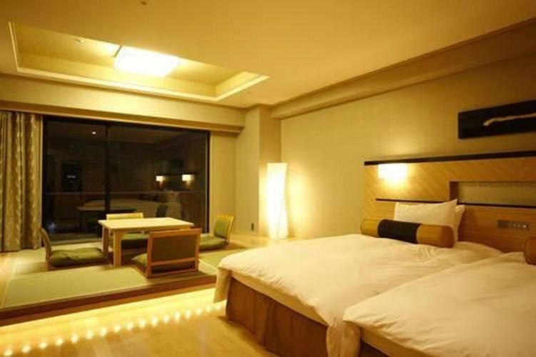 Hotel Hatsuhana Hakone Esterno foto